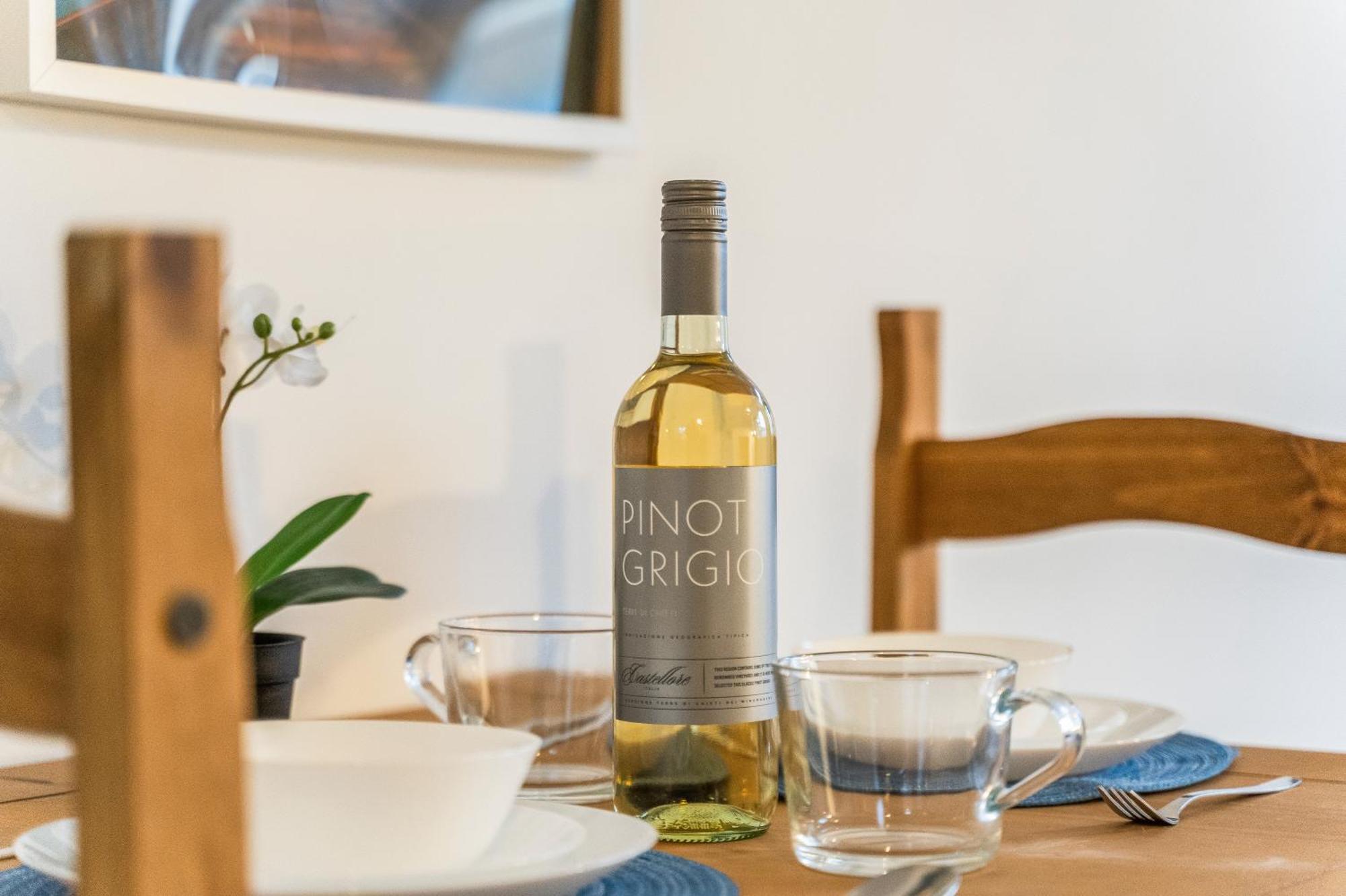 Stylish New Apartment - Free Wifi & Netflix - Top Rated - 3Mh Cradley Heath Eksteriør bilde