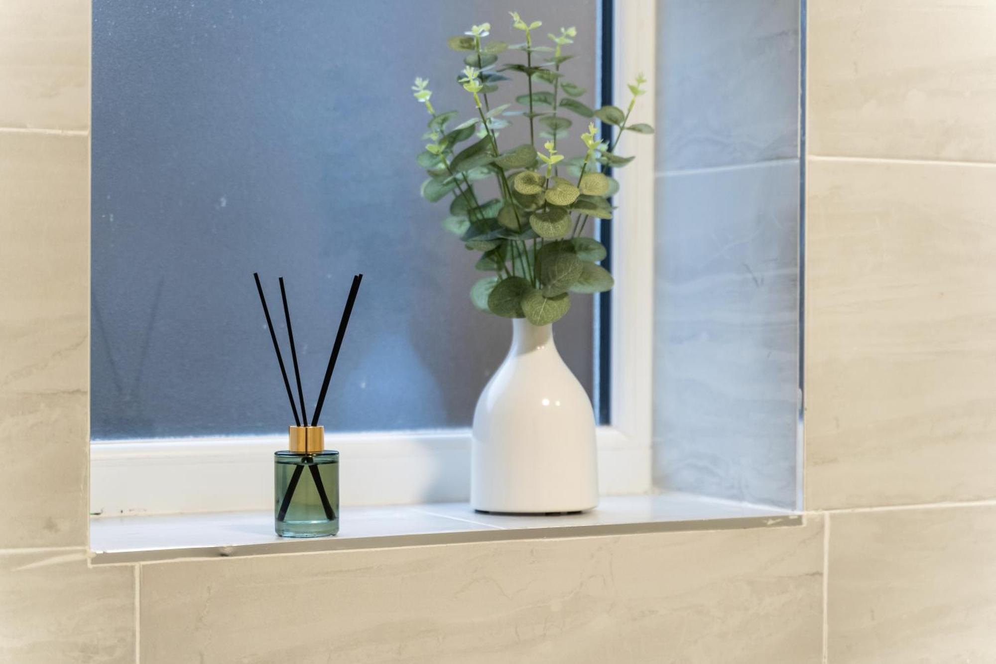 Stylish New Apartment - Free Wifi & Netflix - Top Rated - 3Mh Cradley Heath Eksteriør bilde