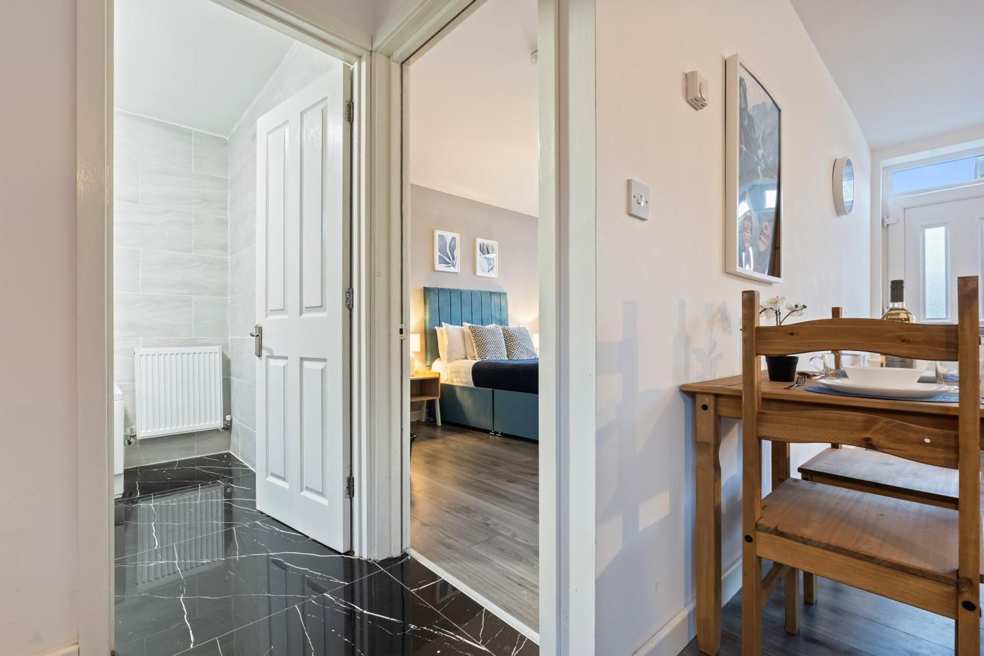Stylish New Apartment - Free Wifi & Netflix - Top Rated - 3Mh Cradley Heath Eksteriør bilde